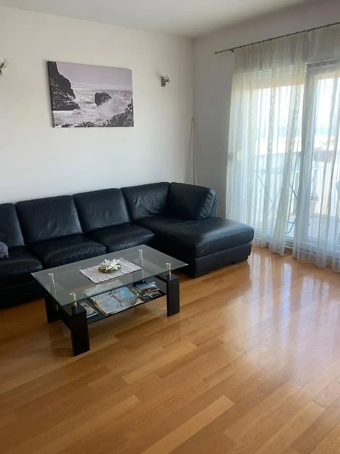 Apartment Maslina Split