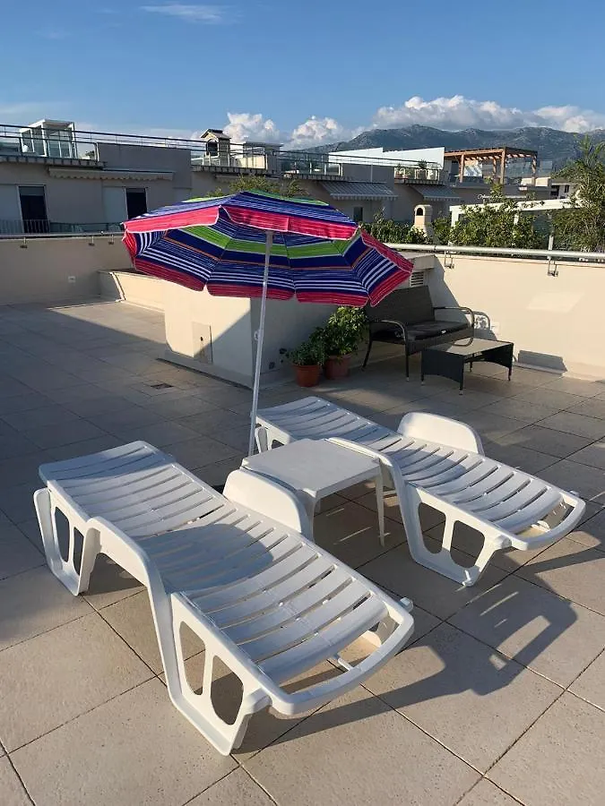 Apartment Maslina Split
