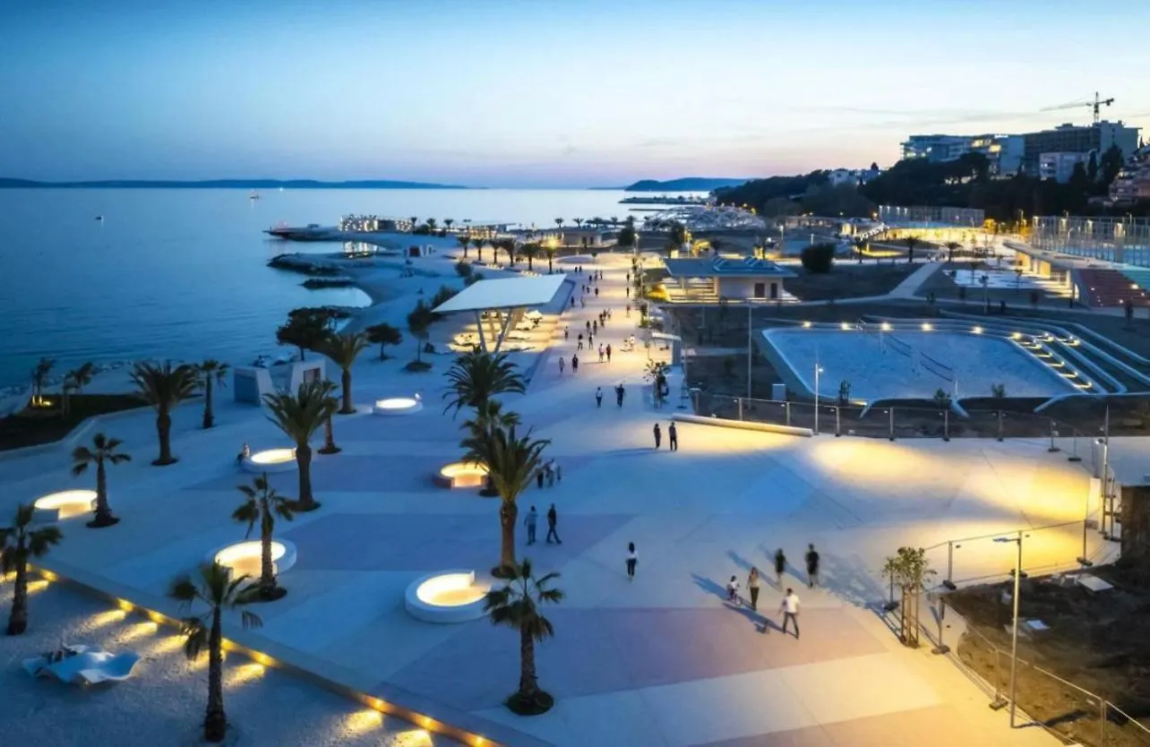 Apartment Maslina Split 0*,  Croatia